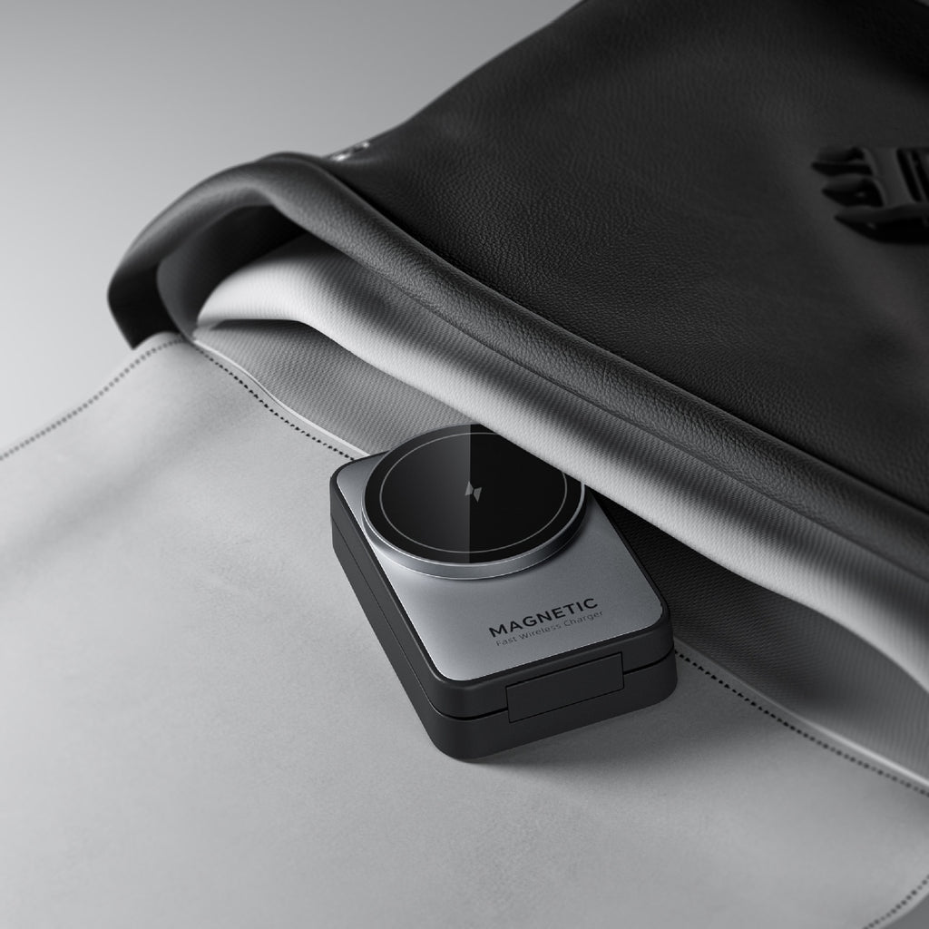 Magnetic three-in-one wireless charger folding desktop phone stand suitable for Apple charging dock